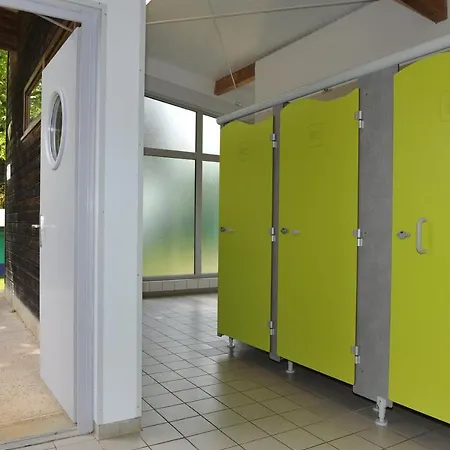 Camping De La Liez 5* Peigney