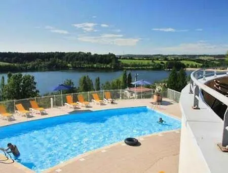 Campsite De La Liez 5*