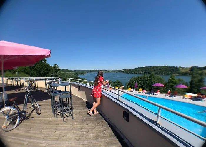 Camping De La Liez Campsite 5*