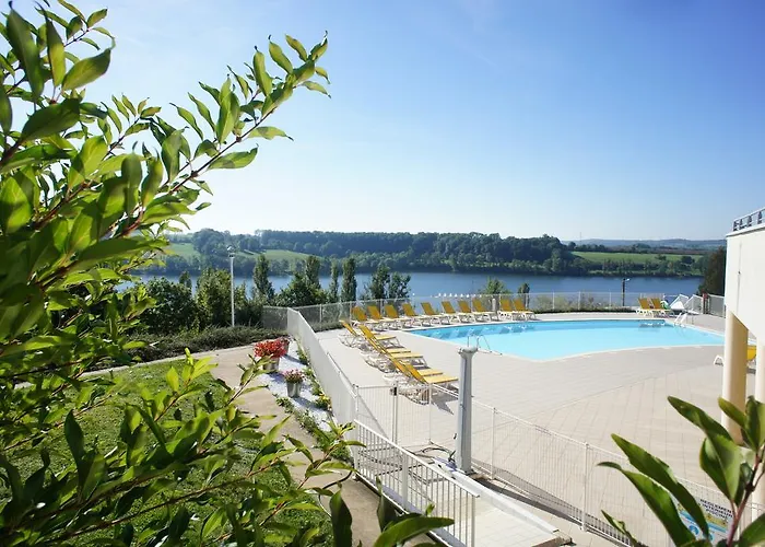 Campsite Camping De La Liez