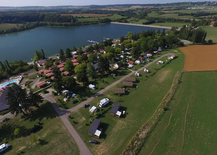 Campsite Camping De La Liez Peigney